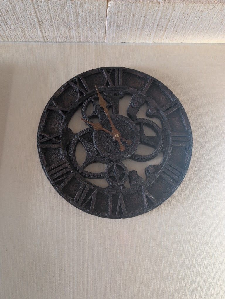 Wall Art Clock And Lamp