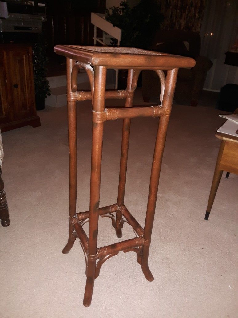  The Bombay Company.   Tall Bamboo Woven Plant Stand Table