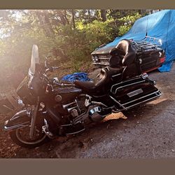 Motorcycle 