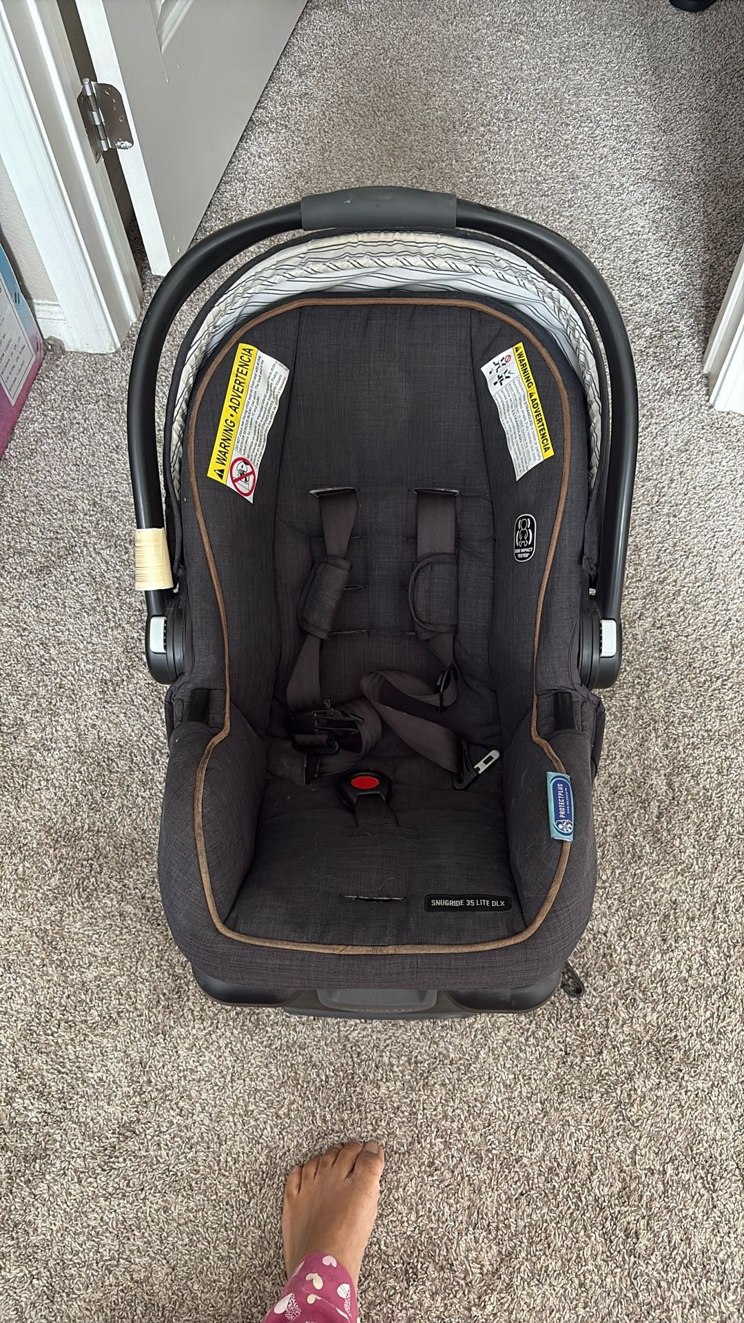 Graco Baby Car Seat