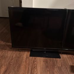 52” Toshiba TV