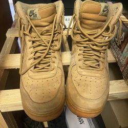 Men’s Size 10 Nike