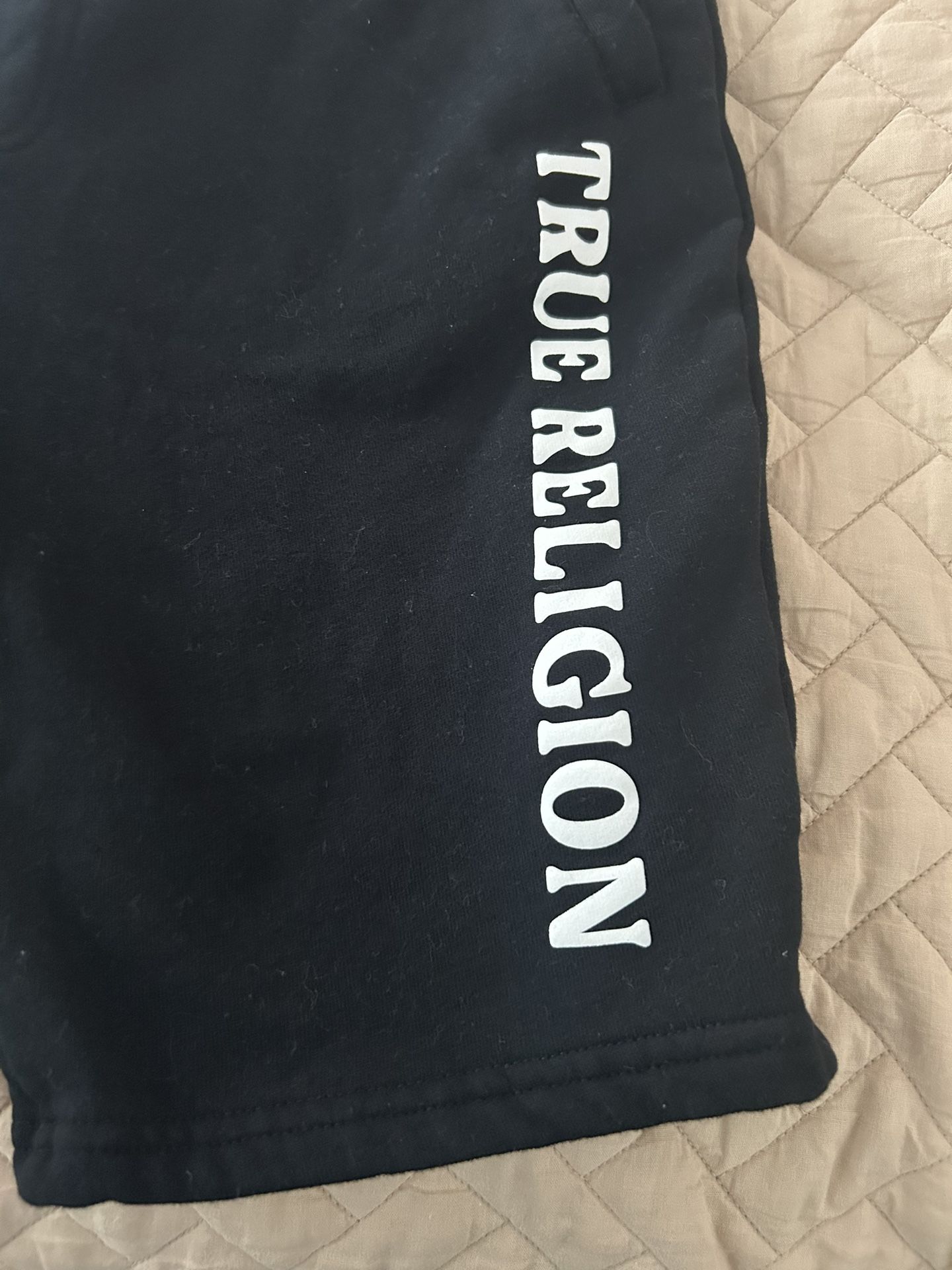 Brand New Men’s True Religion Jogger Shorts XL