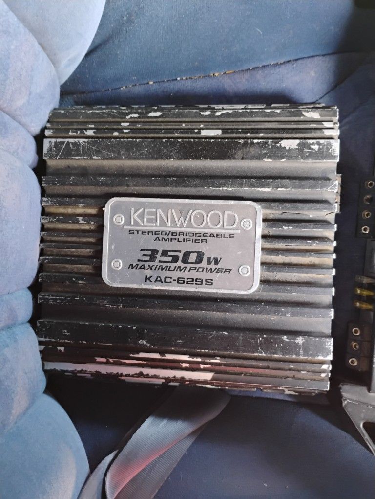 Kenwood 350 Watt KAC-7495 Amplifier