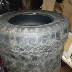 Goodyear 18" Tires 265 X 65 X 18 "