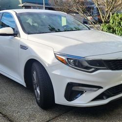 2020 KIA Optima