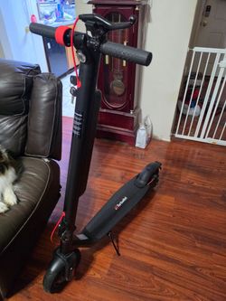 Electric scooter NO TRADES CASH ONLY