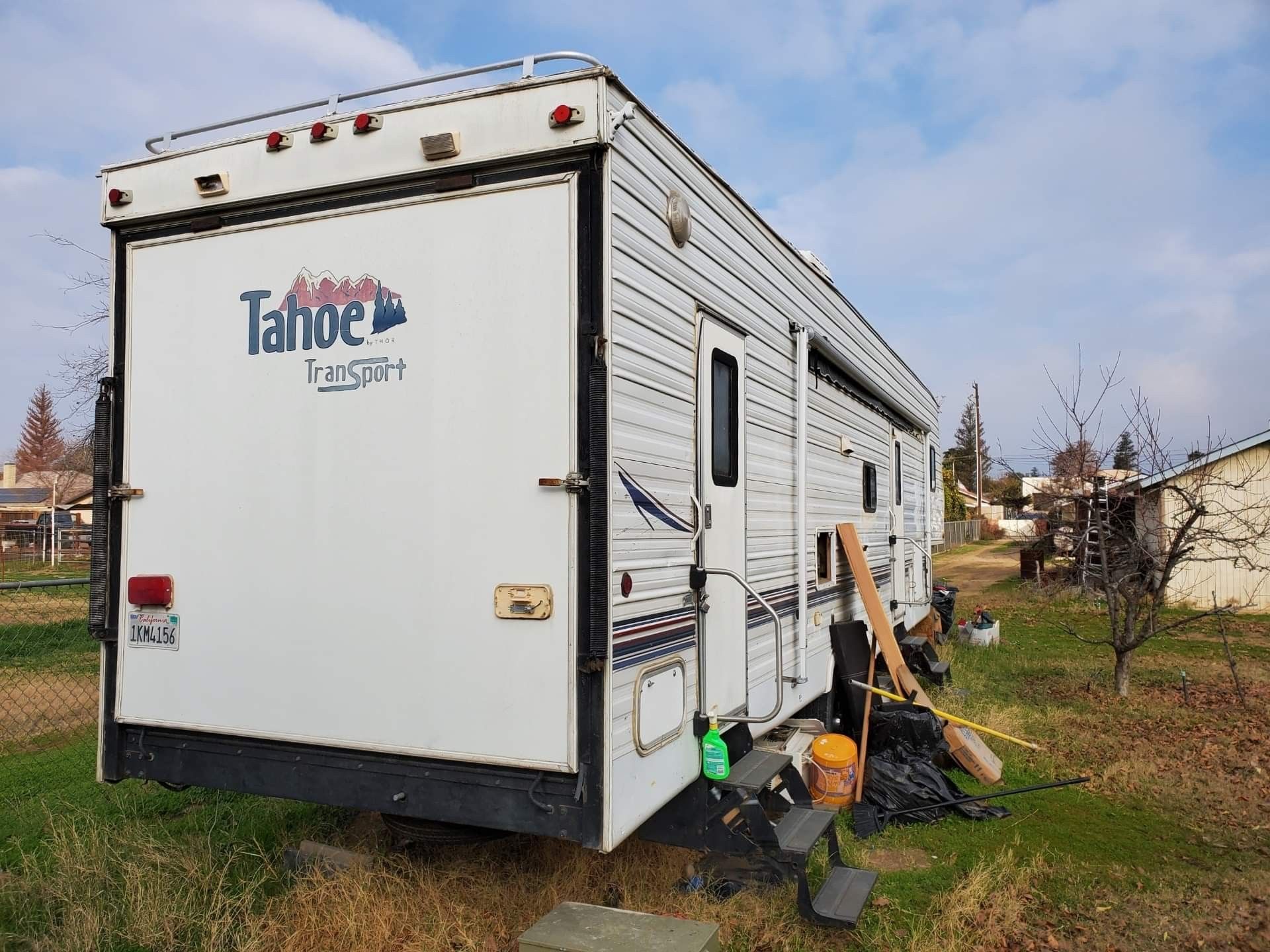2004 Thor Tahoe Series 36ft. 5th wheel Toy hauler