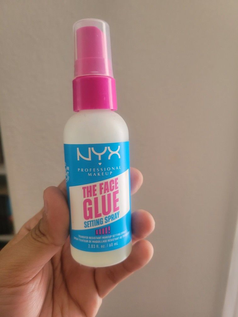 NYX THE FACE GLUE SETTING SPRAY