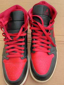 Jordan  Tennis Shoes