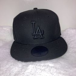 All black dodgers hat size 7