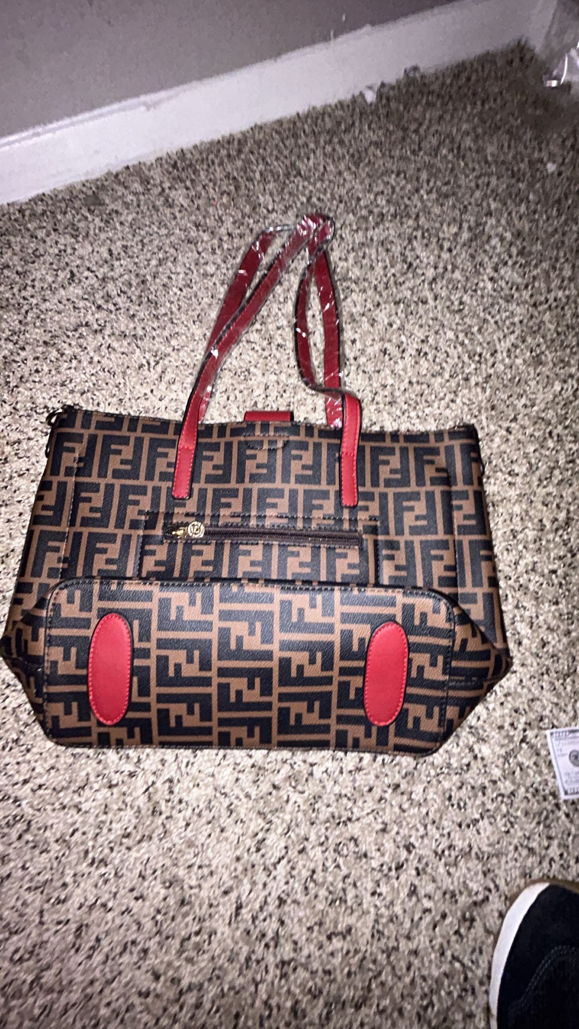 FENDI TOTE