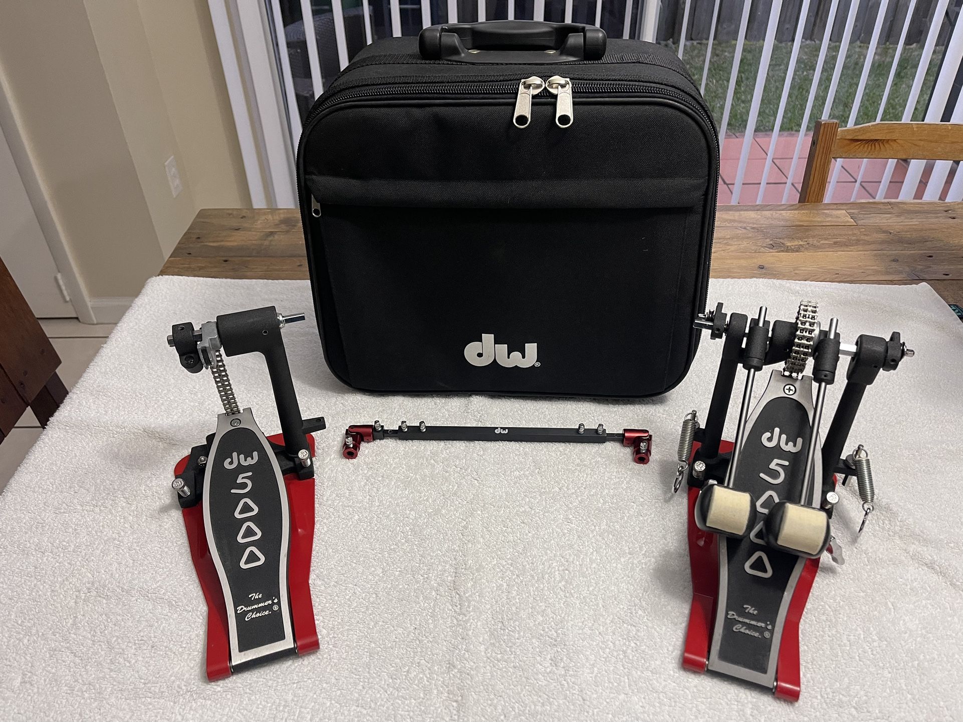 DW 5000 Series Heel-less Double Bass Drum Pedal With Travel Bag DWCP5002ADH $400!!