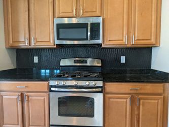 Penny round backsplash flooring shower