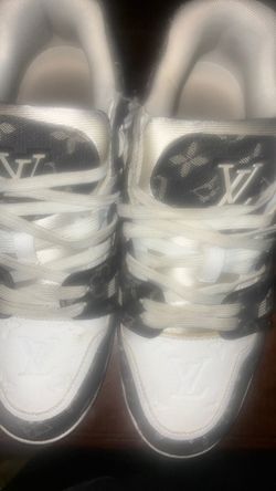 Louis Vuitton LV Trainer Sneakers
