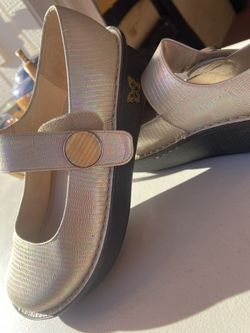 Alegría shoes Size 7