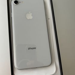 Iphone 8 Silver 64GB ANY CARRIER SILVER 