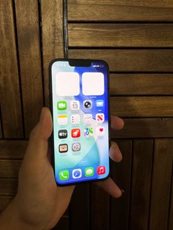 iPhone 16e