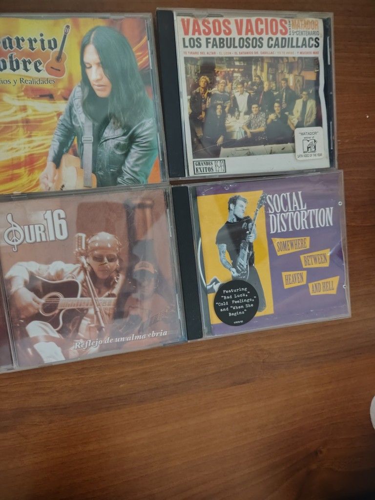 Music CDs (Spanish Rock)