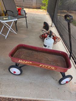 Radio Flyer wagon