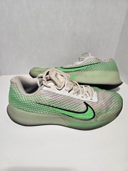 Nike Court Air Zoom Vapor Cage 4 Tennis Shoes - Size 10.5
- $25
