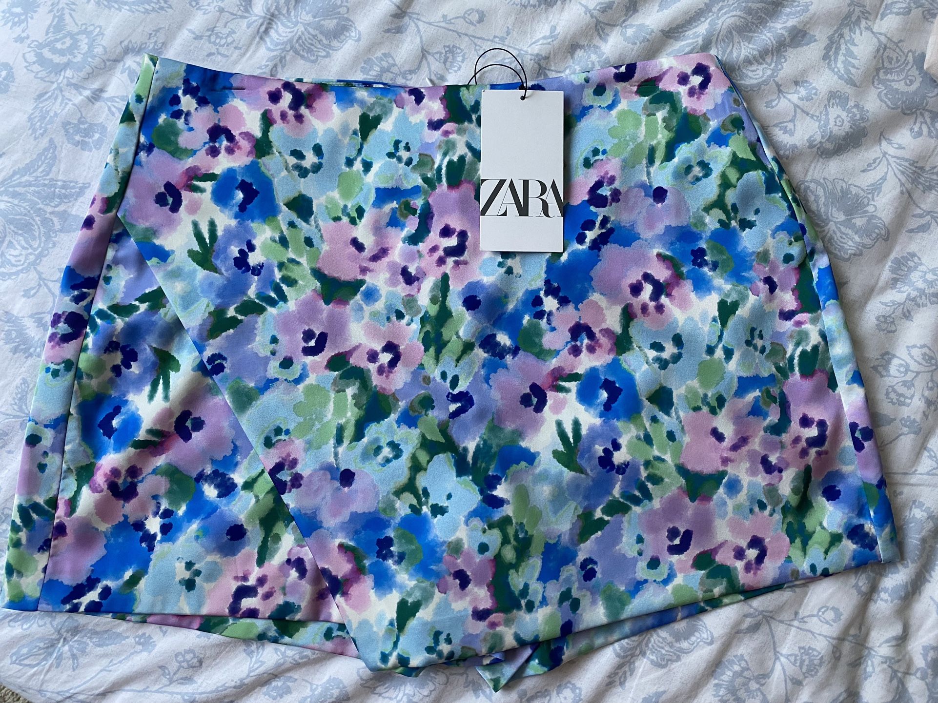 ZARA skirt/shorts