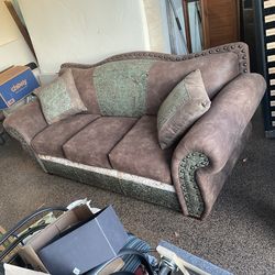 Sonora desert, beautiful couch with leather