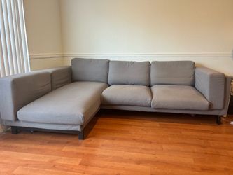 Sofá de 3 plazas con chaise longue IKEA