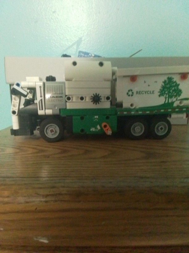 Legos Toy Cars For Sale For 20 Dollars