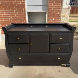 Black dresser
