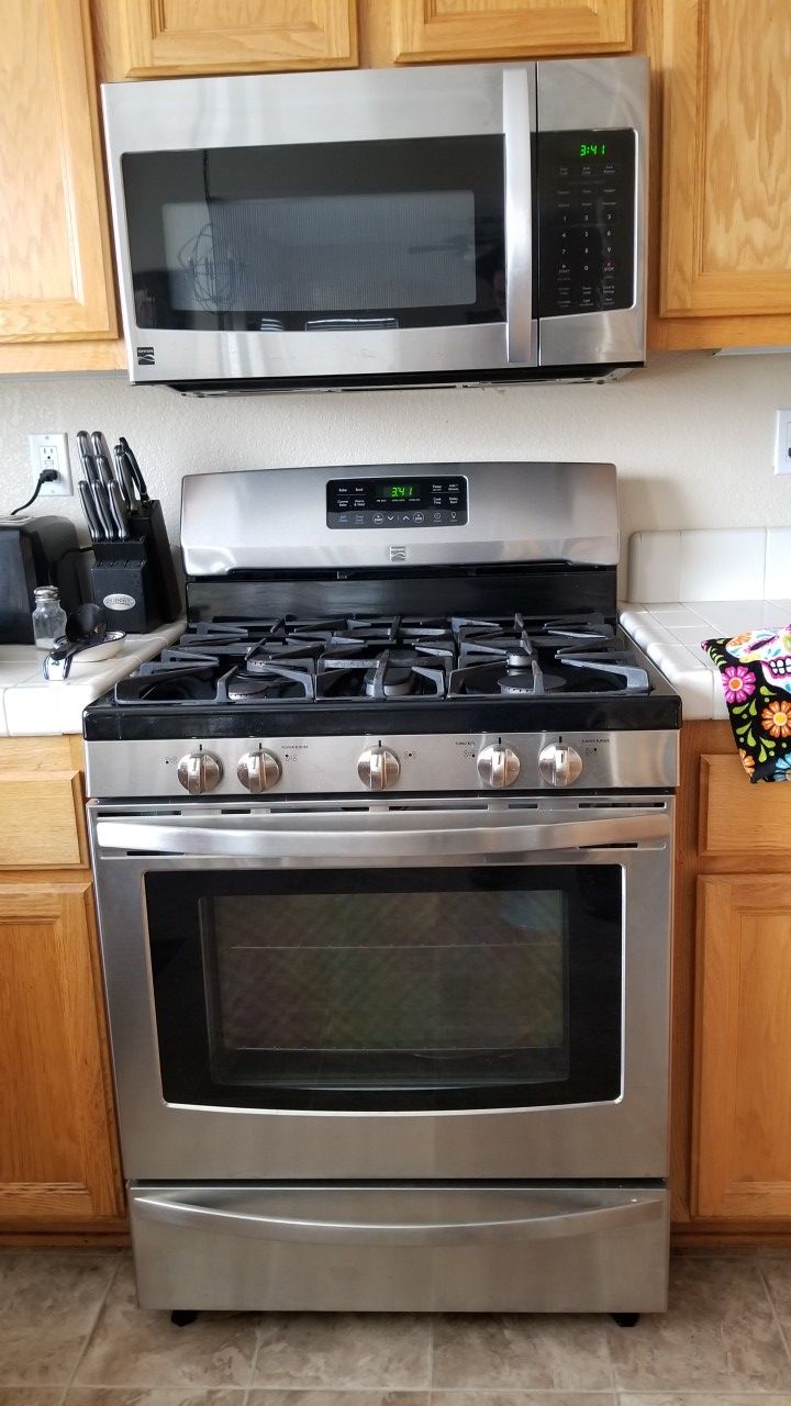 Kenmore 74233 5.0 cu. ft. Freestanding Gas Range - Stainless Steel
