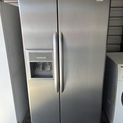 Kenmore Stainless Steel Refrigerator And Freezer
