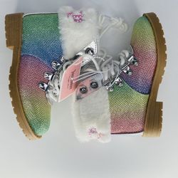NEW JUICY COUTURE Baby Girl's Size 7 Furry Boots Metallic Rainbow SIERRA VISTA.  Brand new without original box 