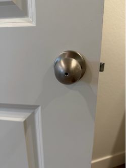 Brushed Nickel Doorknobs WITH lock