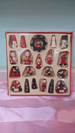 CHRISTMAS WORLD BIZARRE INC.