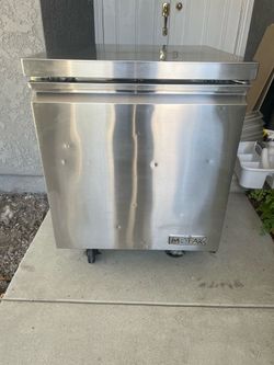 Motak Stainless Steel Undercounter Refrigerator