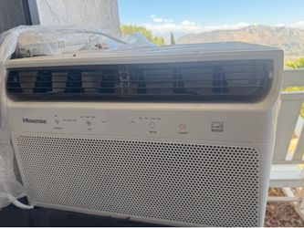 Hisense HAW0821CW1W 8000 BTU 115V Window Air Conditioner ENERGY STAR