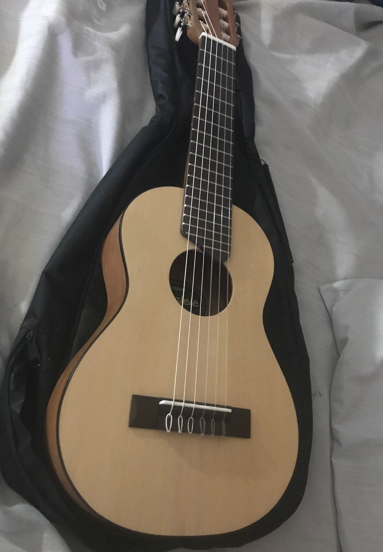 Brand new guitalele