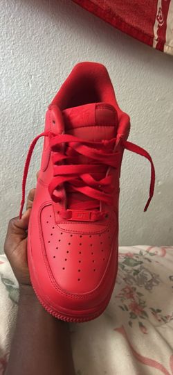 Nike Air Force 1 LV8  Size 8.5