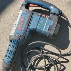 Bosch RH850VC SDS MAX ROTORYHAMMER (Missing The Handle) 