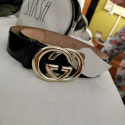 AUTHENTIC 100% GUCCI BLACK LEATHER BELT!! MUST SELL ASAP!!! EXCELLENT CONDITION!!