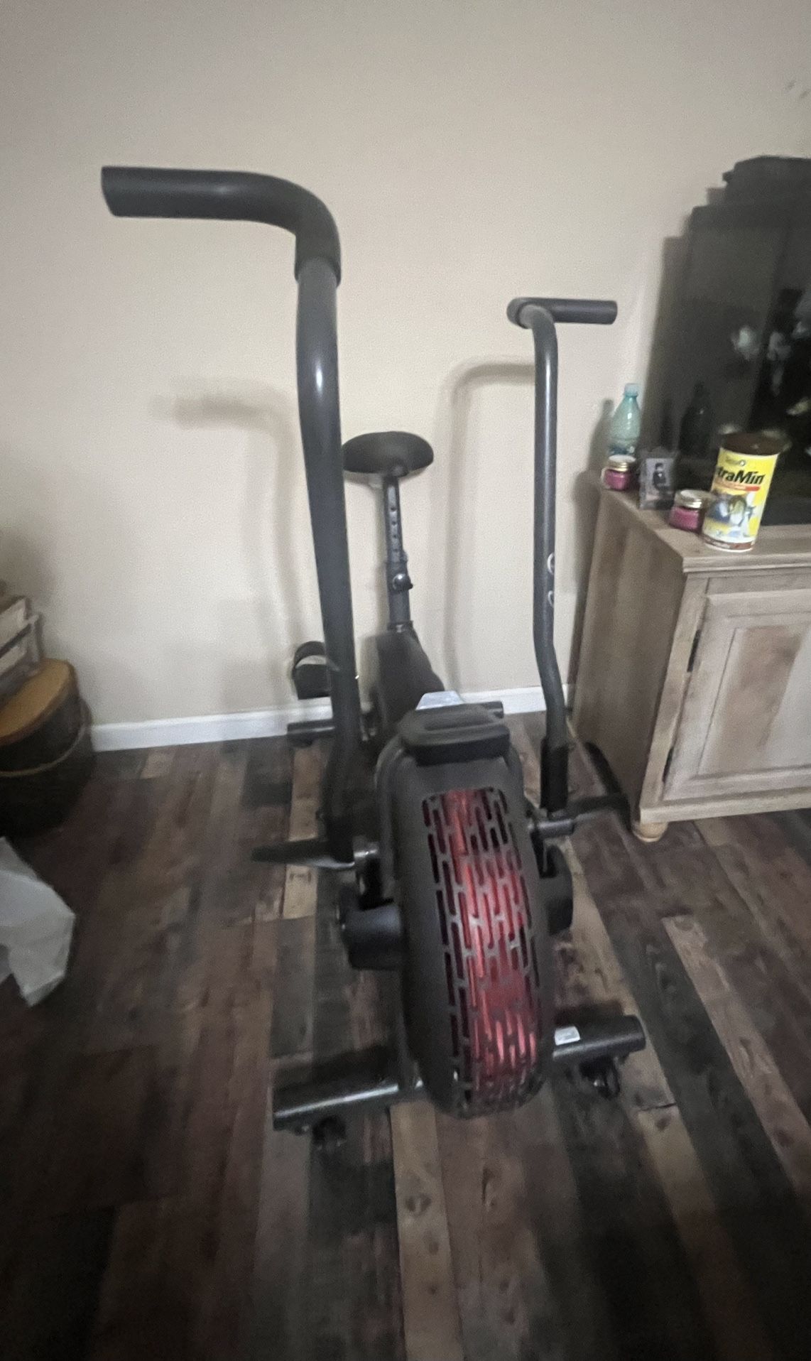 Schwinn AD2 Exercise Bike 