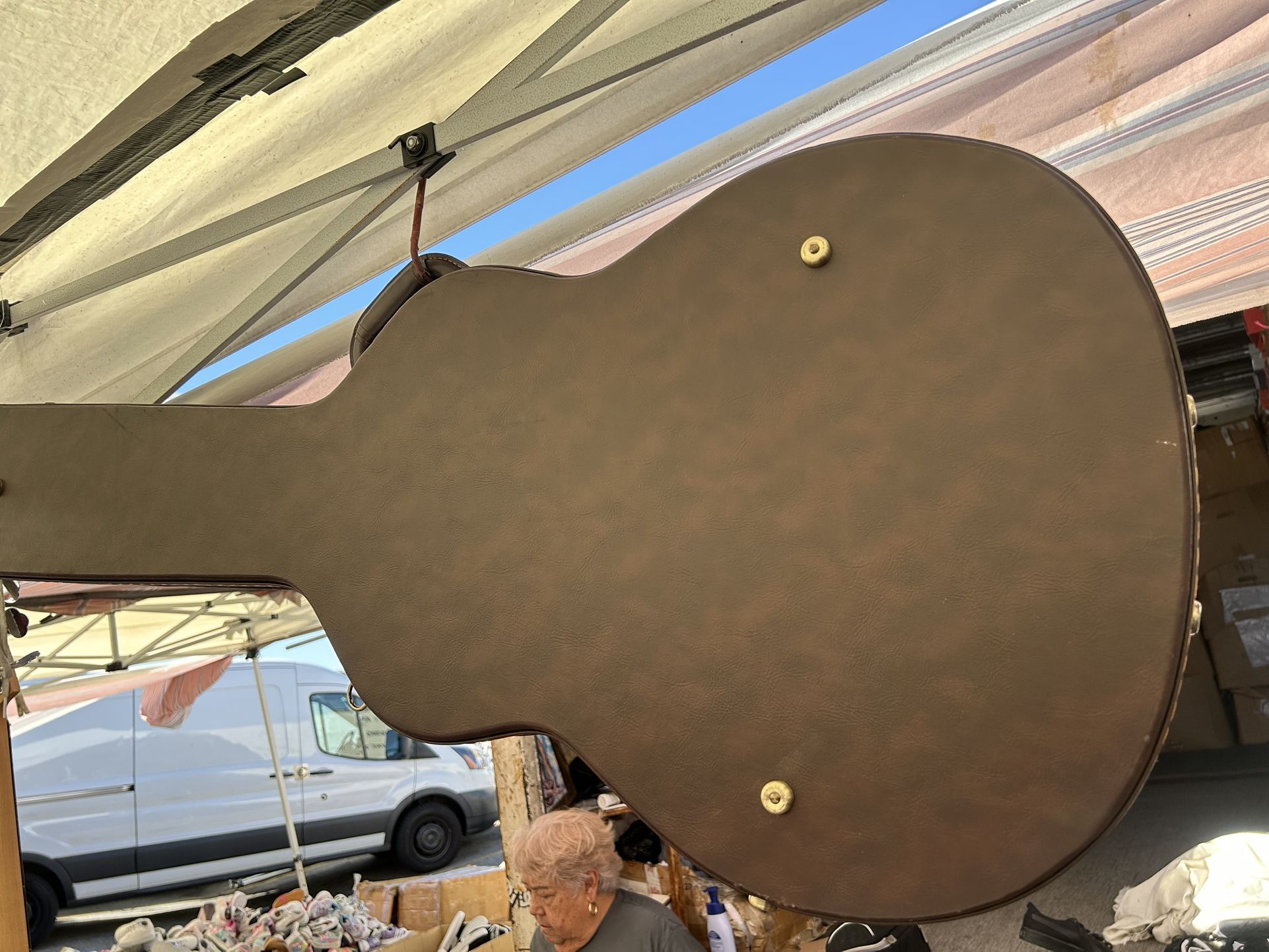 Hard Case For Bajo Quinto Or Docerola Bk And Blue Ivory