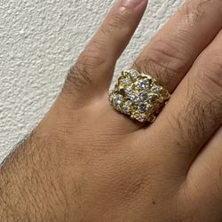 14kt Solid Yellow Gold Nugget Diamond  Ring 