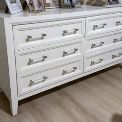 6 Drawer White Dresser 
