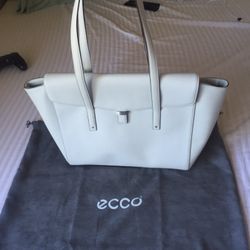 BRAND SPANKIN NEW ECCO SHADOW WHITE LEATHER PURSE