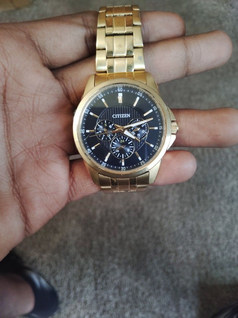 Citizen Quartz Goldtone Chronograph Watch AG8342-52L
Citizen Quartz Goldtone Chronograph Watch AG8342-52L
Enrich your style with the Citizen Quartz
