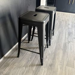 Bar Stools 