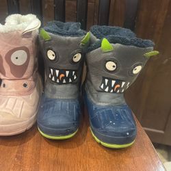 Size 11 Kids Snow Boots 