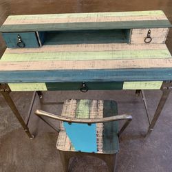$125. Wooden Desk w/Metal legs And Chair. Free Delivery within 5miles